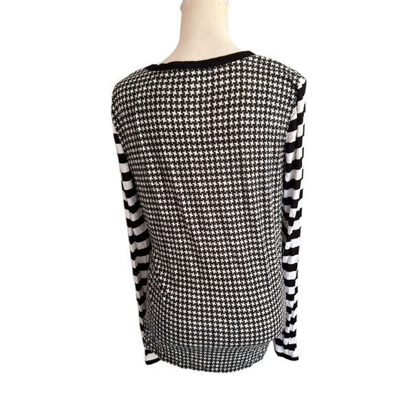 Michael Michael Kors Black & White Multipatterned Top - Picture 5 of 7